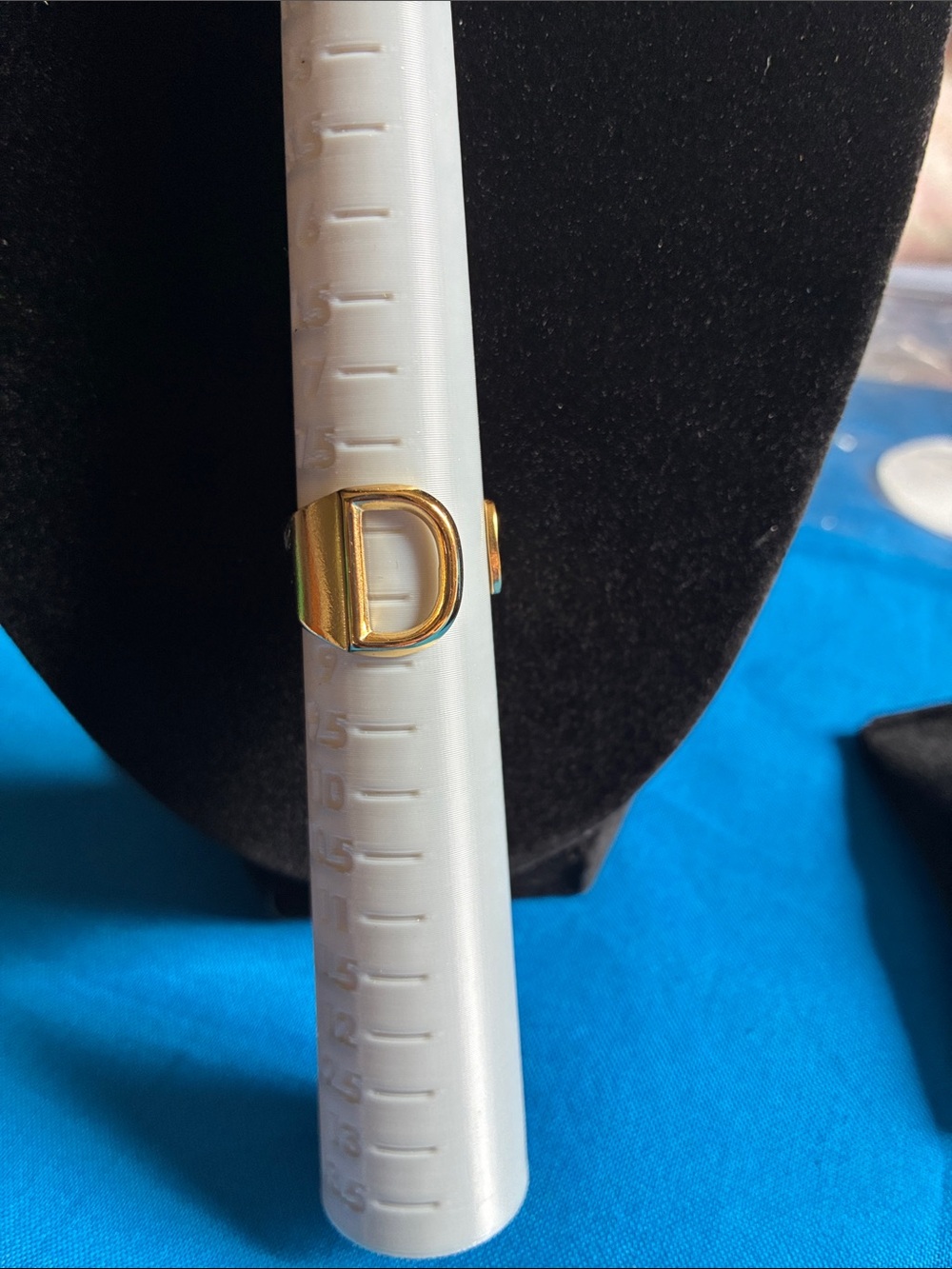 Plunder Gold 'D' Initial Ring